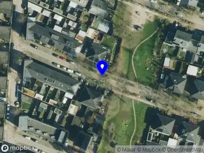 Brandweer met grote spoed naar de Hertsmuntlaan in Enschede vanwege reanimatie