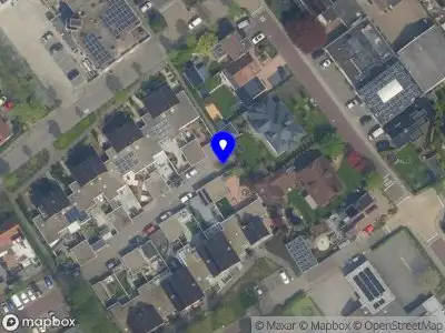 Brandweer met grote spoed naar de Lange Kruisweg in Maasdijk vanwege middelgrote brand