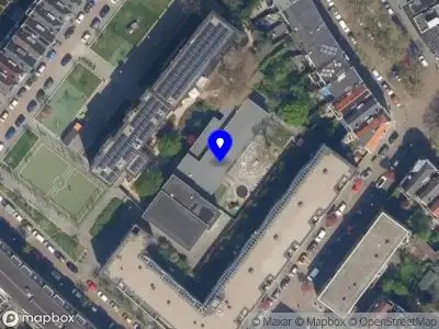 Ambulance met grote spoed naar de Willebrordusstraat in Rotterdam