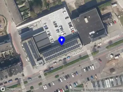 Ambulance met gepaste spoed naar de Parallelweg in Vlaardingen