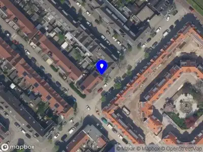 Ambulance met gepaste spoed naar de 1e Balsemienstraat in Rotterdam