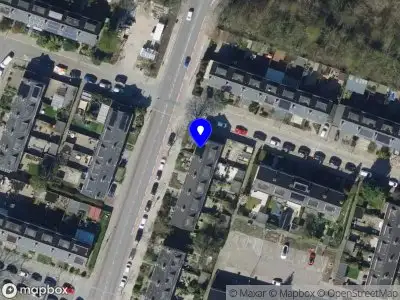 Ambulance met grote spoed naar de Speerreep in Hoogvliet Rotterdam