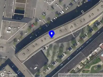 Ambulance met gepaste spoed naar de Paul Krugerstraat in Rotterdam