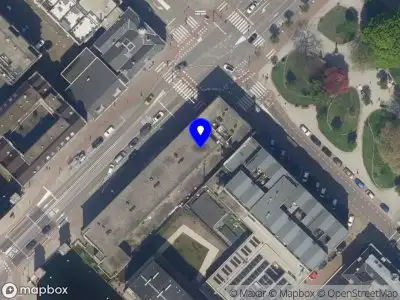 Ambulance met gepaste spoed naar de Oranjestraat in Schiedam