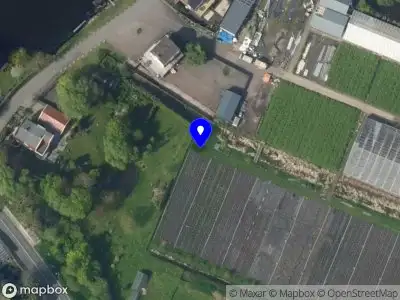 Ambulance met grote spoed naar de Mennonietenbuurt in Amstelhoek