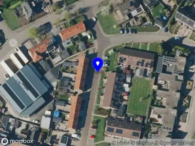 Brandweer met grote spoed naar de Prinses Wilhelminastraat in Maurik vanwege reanimatie