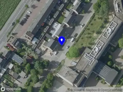 Brandweer met grote spoed naar de Bob Boumanstraat in Roermond vanwege voertuigbrand