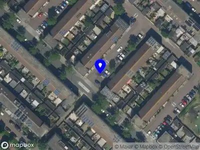 Ambulance met grote spoed naar de Vierschaar in Assendelft