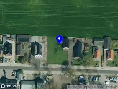 Brandweer en politie met grote spoed naar de Pakhuisweg in De Klomp vanwege middelgrote brand