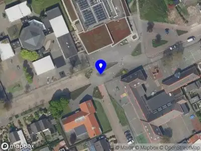 Brandweer met gepaste spoed naar de Jeugdlaan in Beesd vanwege afgaan automatisch brandalarm