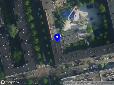 Traumahelikopter met grote spoed naar de Molukkenstraat in Amsterdam