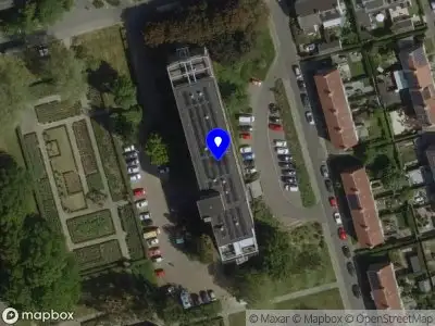 Brandweer met gepaste spoed naar de Marcus Aureliushof in Heerlen vanwege een liftopsluiting