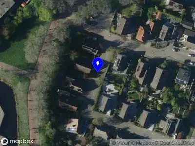 Brandweer met gepaste spoed naar de Zilvermeeuwstraat in Alkmaar vanwege een buitenbrand