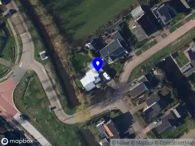 Brandweer en politie met grote spoed naar de Middelsee in Wiuwert vanwege middelgrote brand