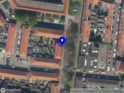 Ambulance met gepaste spoed naar de Poortugaalsestraat in Schiedam
