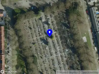 Brandweer met gepaste spoed naar de Prof. Keesomstraat in Tilburg