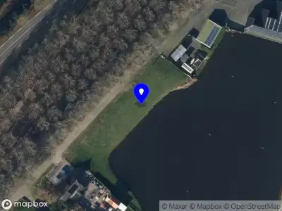 Politie met grote spoed naar de Oude Weerdingerdijk in Nieuw-Weerdinge vanwege ongeval met letsel