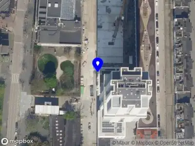 Ambulance met gepaste spoed naar de Baan in Rotterdam