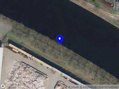 Politie met grote spoed naar de Kanaaldijk Noord in Dongen vanwege letsel