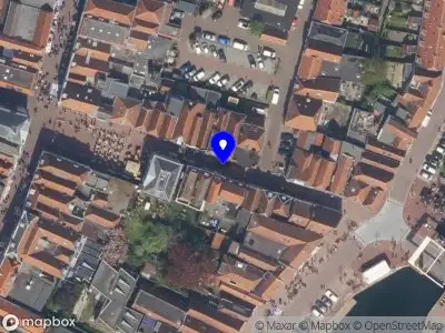 Ambulance met grote spoed naar de Vischstraat in Brielle