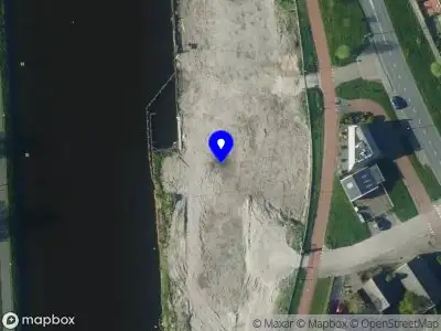 Brandweer met gepaste spoed naar de Kanaaldijk in Alkmaar