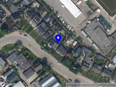 Ambulance met gepaste spoed naar de Lekdijk in Krimpen aan den IJssel