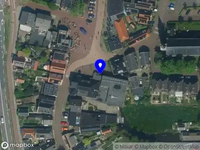 Ambulance met gepaste spoed naar de Kerkstraat in Ilpendam