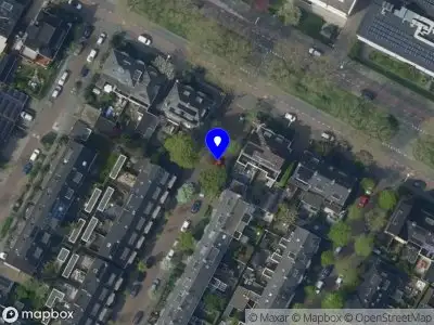 Ambulance met gepaste spoed naar de Burgemeester Palingstraat in Alkmaar