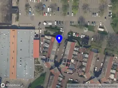 Ambulance met gepaste spoed naar de Amerstraat in Ridderkerk