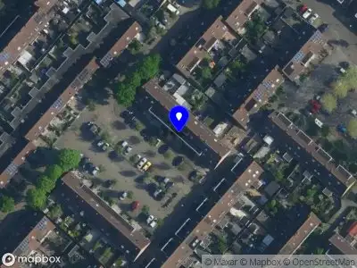 Ambulance met grote spoed naar de Assinkbos in Hoofddorp