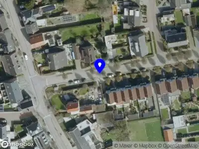 Brandweer en politie met grote spoed naar de Baronielaan in Alphen vanwege middelgrote brand