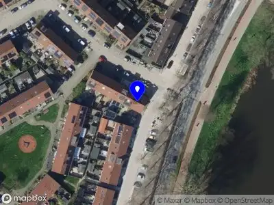 Ambulance met gepaste spoed naar de Wagenaarstraat in Zwijndrecht