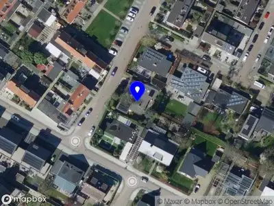 Ambulance met grote spoed naar de Johannes Postlaan in Heerjansdam
