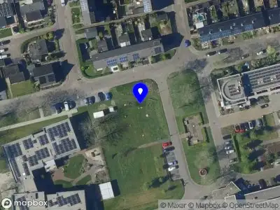 Brandweer met grote spoed naar de Murillolaan in Andijk vanwege voertuigbrand