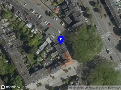 Brandweer met grote spoed naar de Brandenburgerplein in Maastricht vanwege voertuigbrand