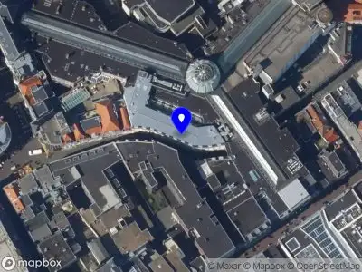 Ambulance met grote spoed naar de Hofweg in 's-Gravenhage