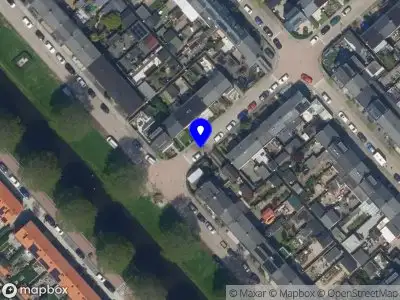 Ambulance met gepaste spoed naar de Wulpstraat in Krimpen aan den IJssel