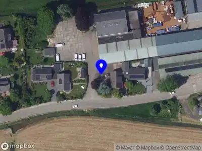 Ambulance met grote spoed naar de Dorpsweg in Hoogblokland