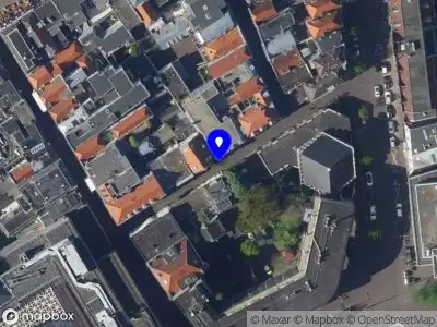 Ambulance met gepaste spoed naar de Korte Koediefstraat in 's-Gravenhage