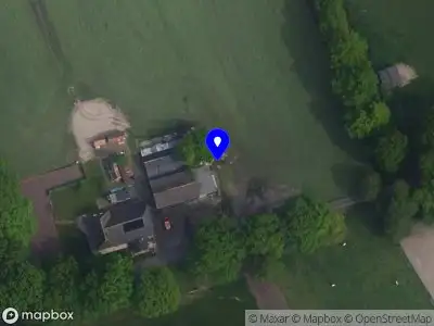 Brandweer met grote spoed naar de Plakkewegje in Nunspeet vanwege gebouwbrand