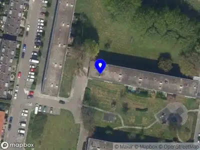 Ambulance met gepaste spoed naar de C.D.Tuinenburgstraat in Rotterdam