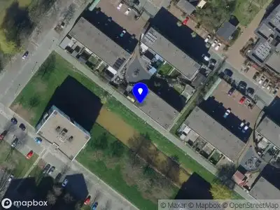 112 melding Ambulance met grote spoed naar de Zeewolfpad in Hoogvliet Rotterdam