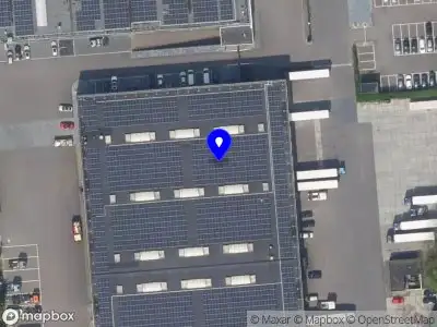 112 melding Brandweer met grote spoed naar de Stationsweg in Beesd vanwege voertuigbrand