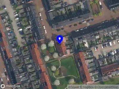 Ambulance met grote spoed naar de Madelief in Pijnacker