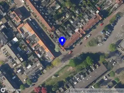 Ambulance met grote spoed naar de Sint Raphaëlstraat in Leidschendam