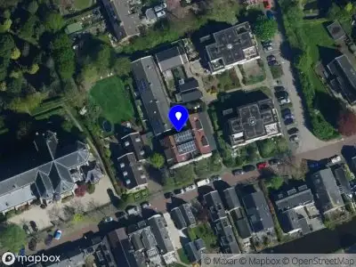 Ambulance met grote spoed naar de Kloosterhof in Abcoude