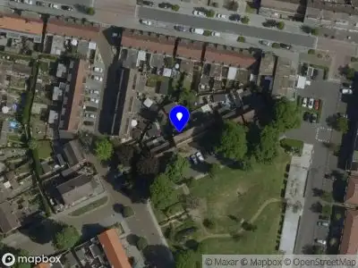 112 melding Brandweer met gepaste spoed naar de Groen van Prinstererstraat in Heerlen vanwege een buitenbrand