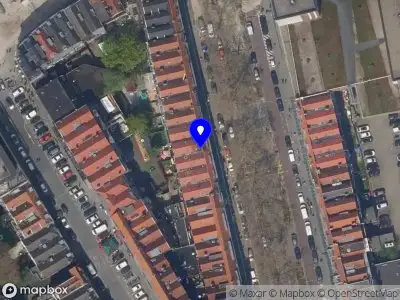 Ambulance met grote spoed naar de Beijerlandselaan in Rotterdam