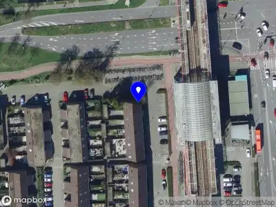 Ambulance met grote spoed naar de Aspergedreef in Spijkenisse