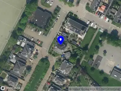 Ambulance met grote spoed naar de Floraronde in Uitgeest